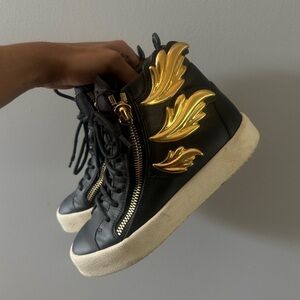 Giuseppe Zanotti Black Gold Wings Leather Lace Up Zip High Top Sneakers